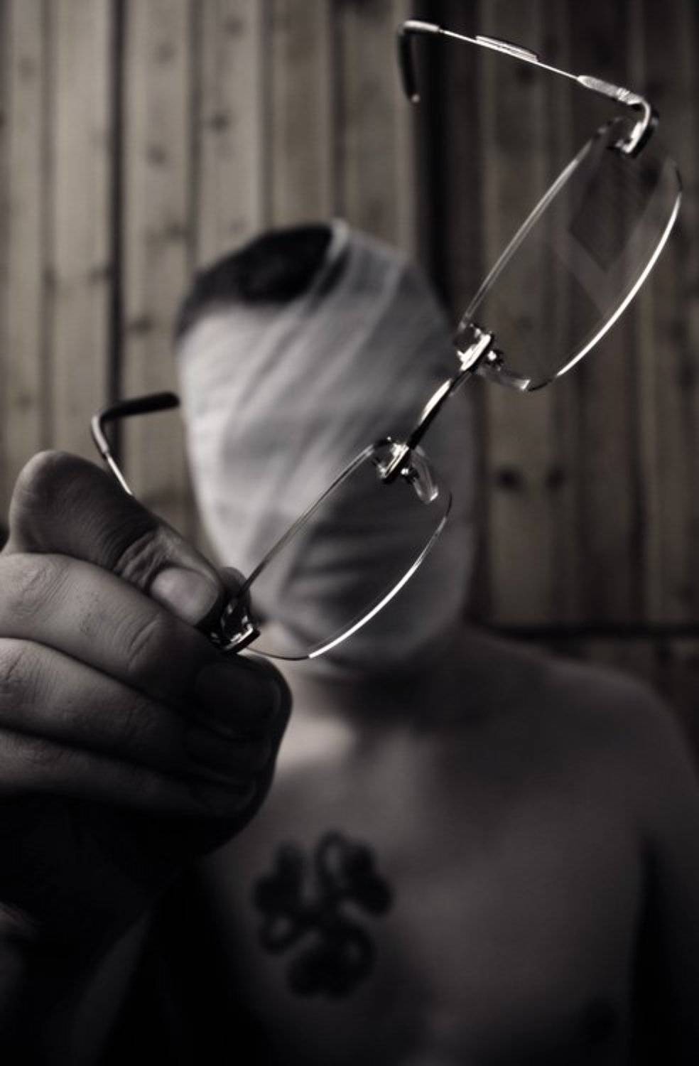 с широко открытыми глазами, Кирилл Кириллов