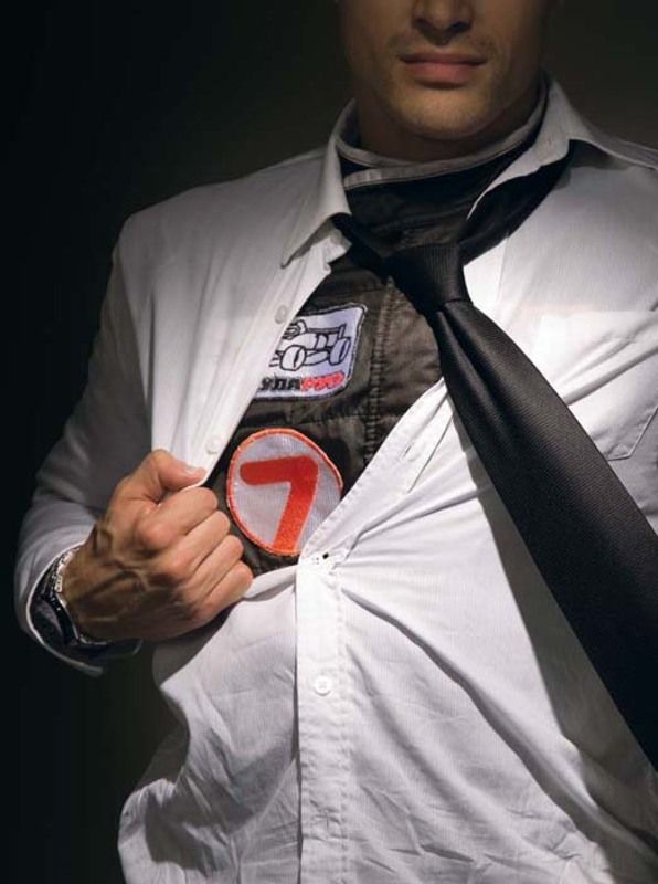 в душе гонщик фото превью