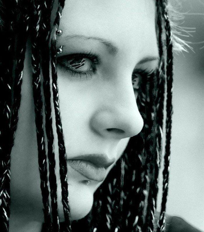 девушка взгляд линзы Ночь - твоя.... фото превью