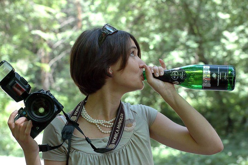 фотограф, девушка, свадьба, шампанское, konica minolta, sony для фокуса... | фото превью