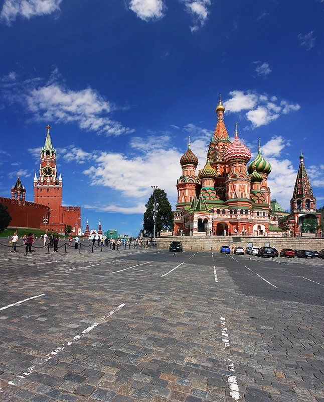 москва, красная площадь, спасская башня, собор василия блаженного Сердце России. фото превью