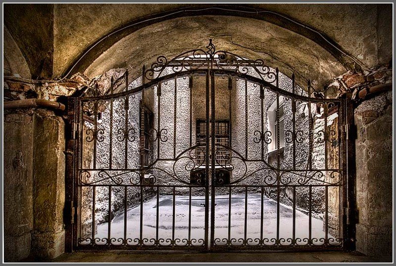 по местам хоженным...Там где люди живут... фото превью