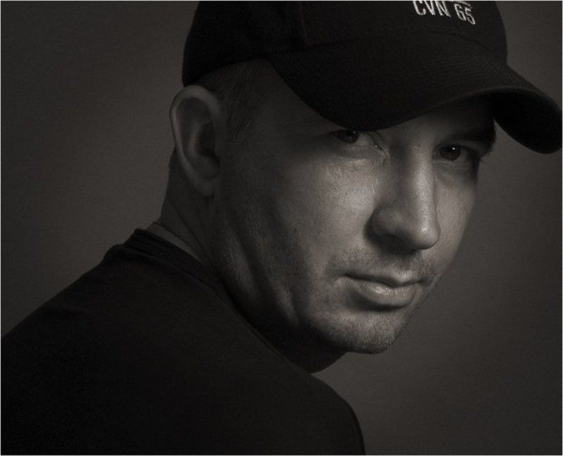 портрет Автопортрет фото превью