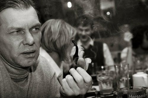 Внимание,дым и разговор.