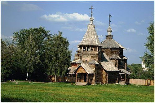 Суздаль. Воскресенская церковь