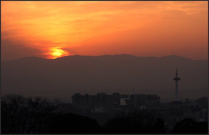 япония, киото, закат Закат над Киото фото превью