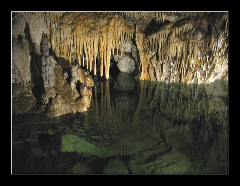 Вдали от солнечного света фото превью
