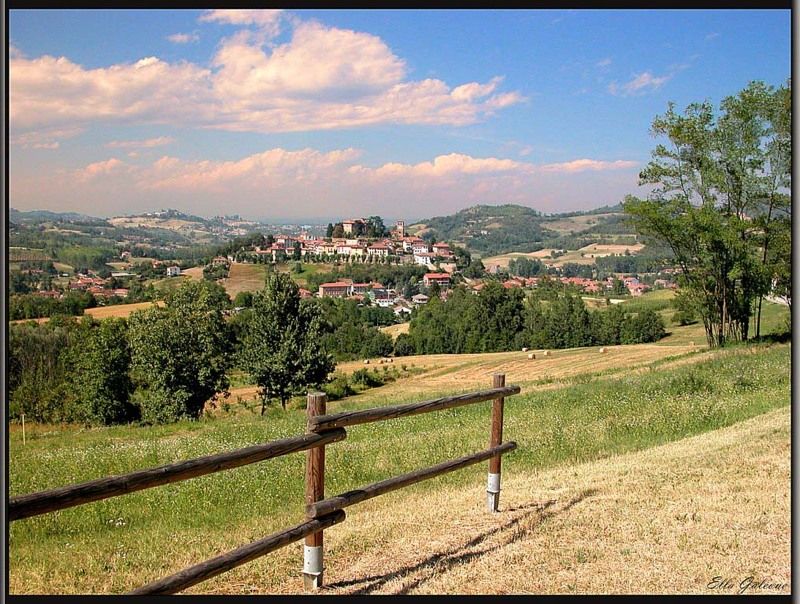 Paesaggio italiano фото превью