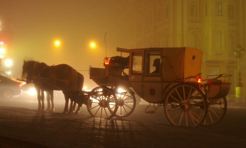 одесса, туман, вечер, карета старый город фото превью