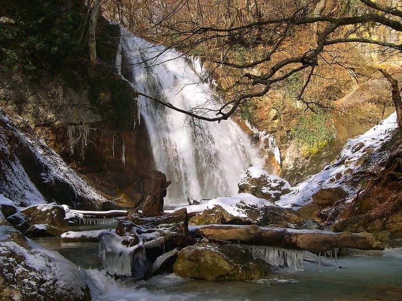 Водопад Джур Джур. фото превью