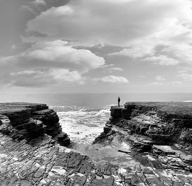 To be, or not to be фото превью