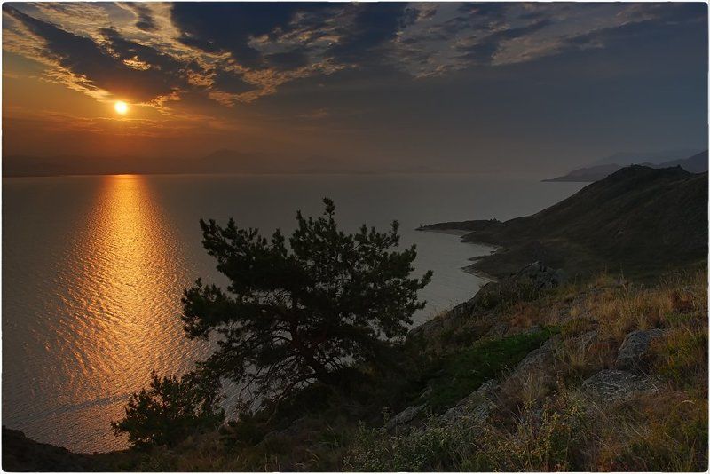 каракол, бухтарминское водохранилище, восточный казахстан Рассвет на Караколе фото превью