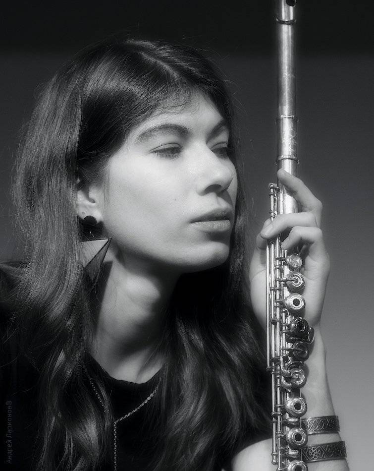 девушка, портрет, флейта, музыкант, Андрей Ларионов