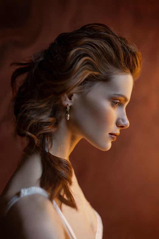 portrait art fashion model sony alpha studio photographer 35mm sigma colourful colours Вика фото превью