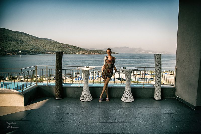 девушка,девушка портрет,девушка модель,девушка гламур,девушка и море  фото превью