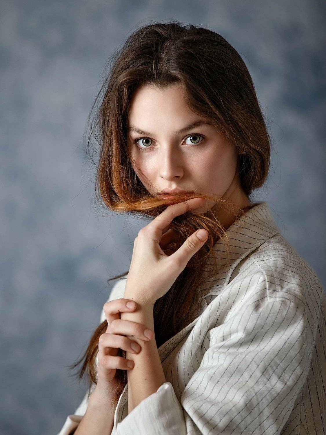 портрет девушка, Михаил Корнилов