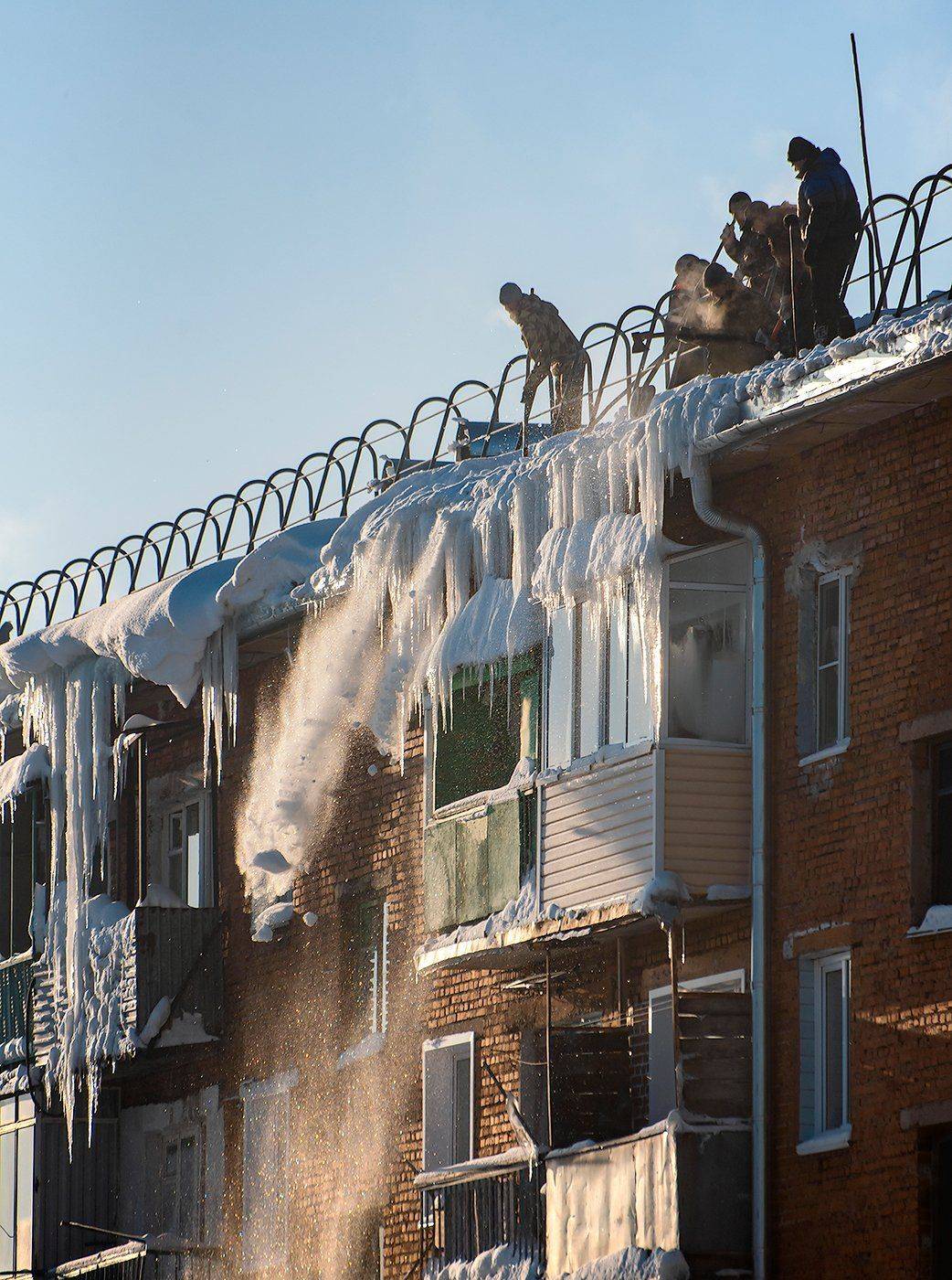 сосульки, мороз, солнце, крыша, шерегеш, горная шория, сибирь, Валерий Пешков