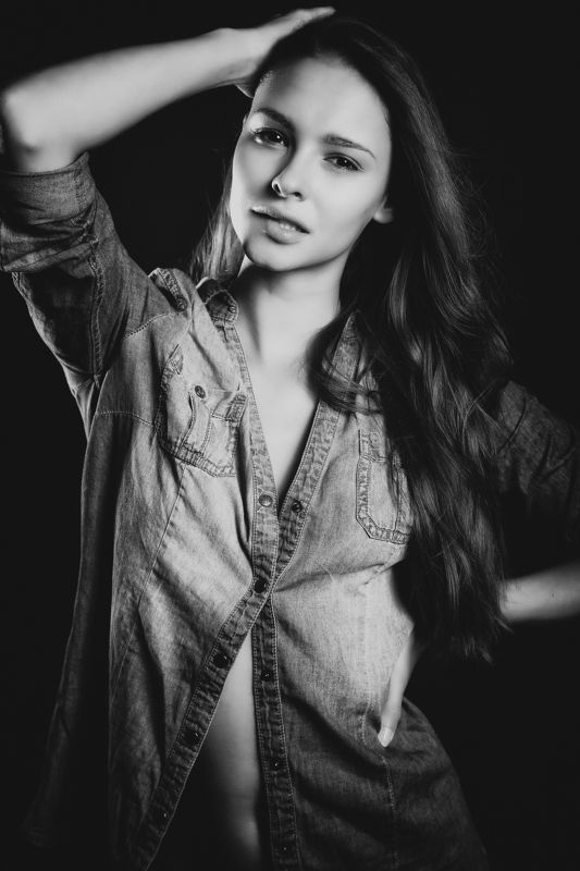 simone zeffiro julia furdea portrait black and white fineart photography fashion glamour sexy woman Julia фото превью