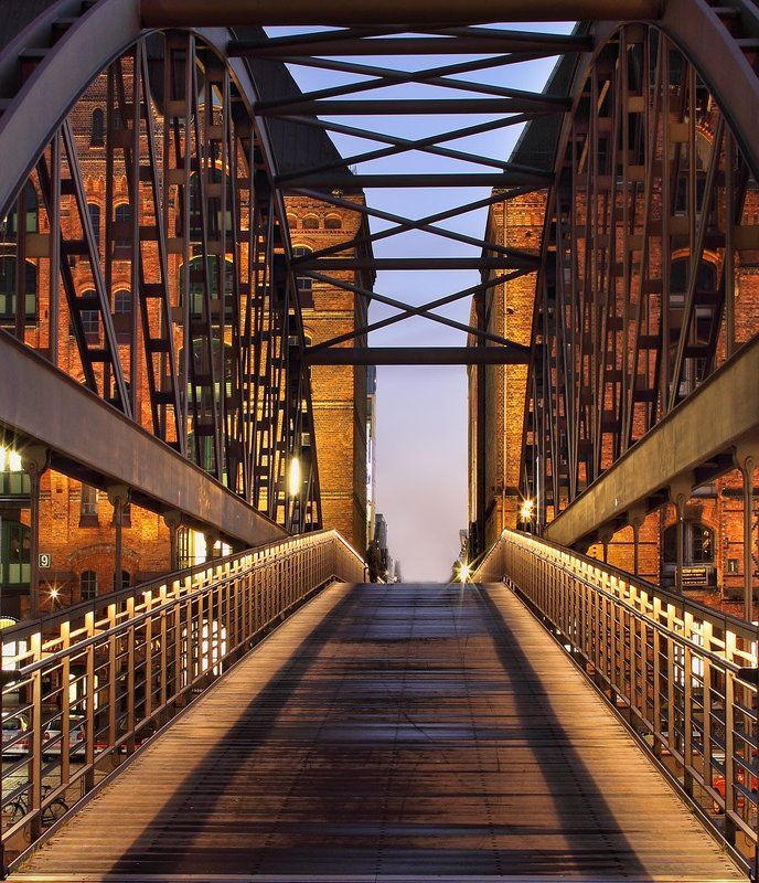 германия, гамбург, мост, ночь из серии каналы и мосты фото превью