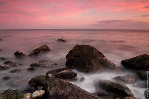 Нежные краски осеннего вечера на море