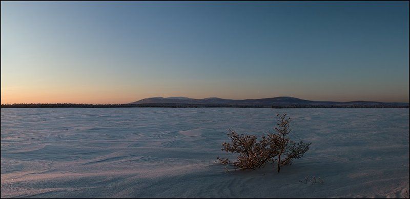 ялпингнёр, экипурымтур, хмао, вогулы, манси С видом на Ялпингнёр фото превью