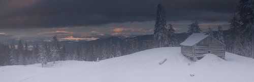 Игра света и снега