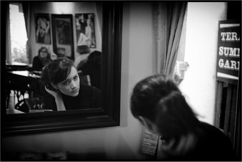 В кафе фото превью