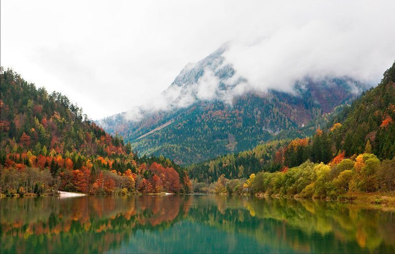 Озеро фото превью