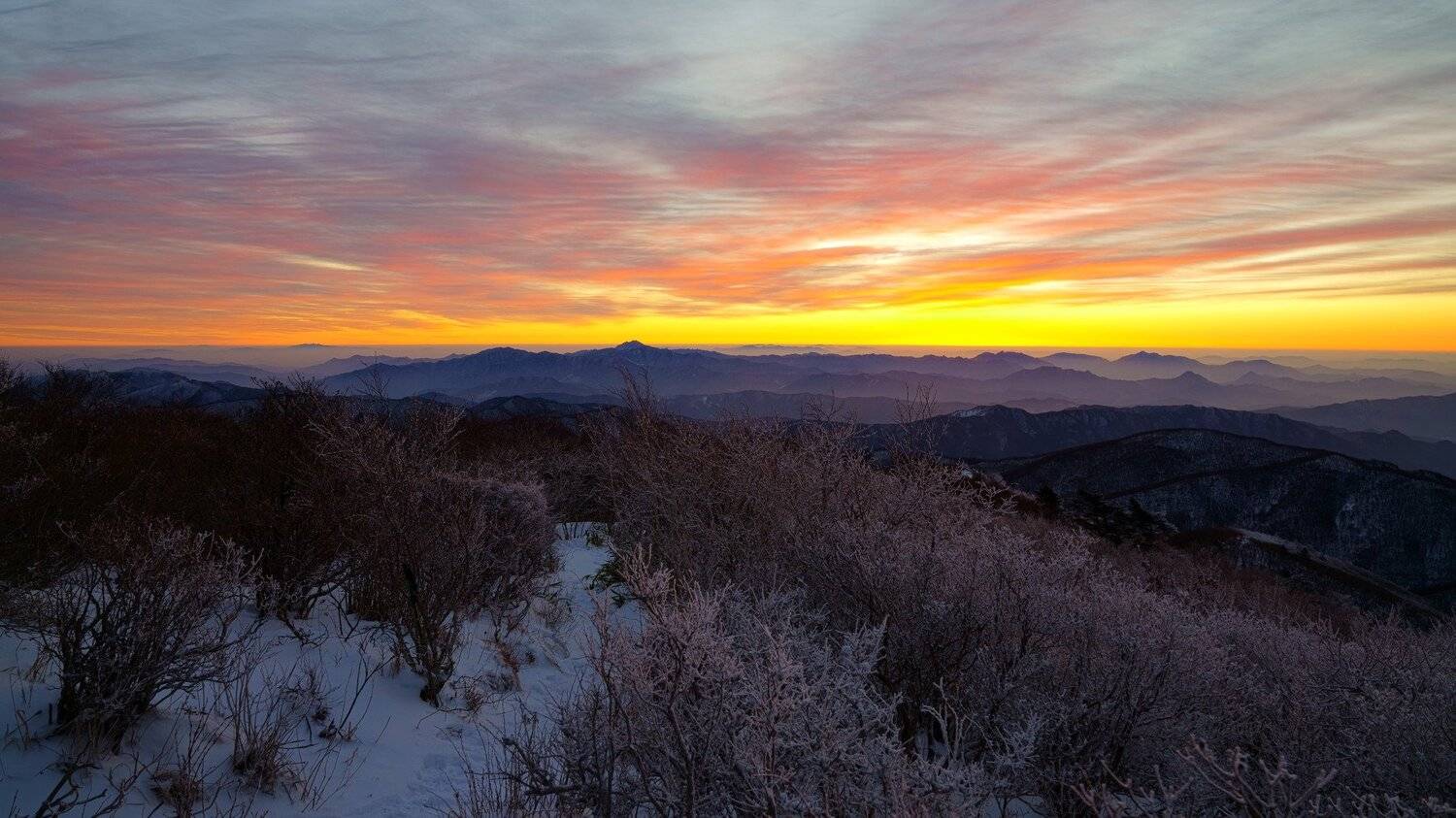 korea, jeollabukdo, mountain, sunrise, winter, snow, rime ice, sky, colorful, clouds, morning, dawn, Shin