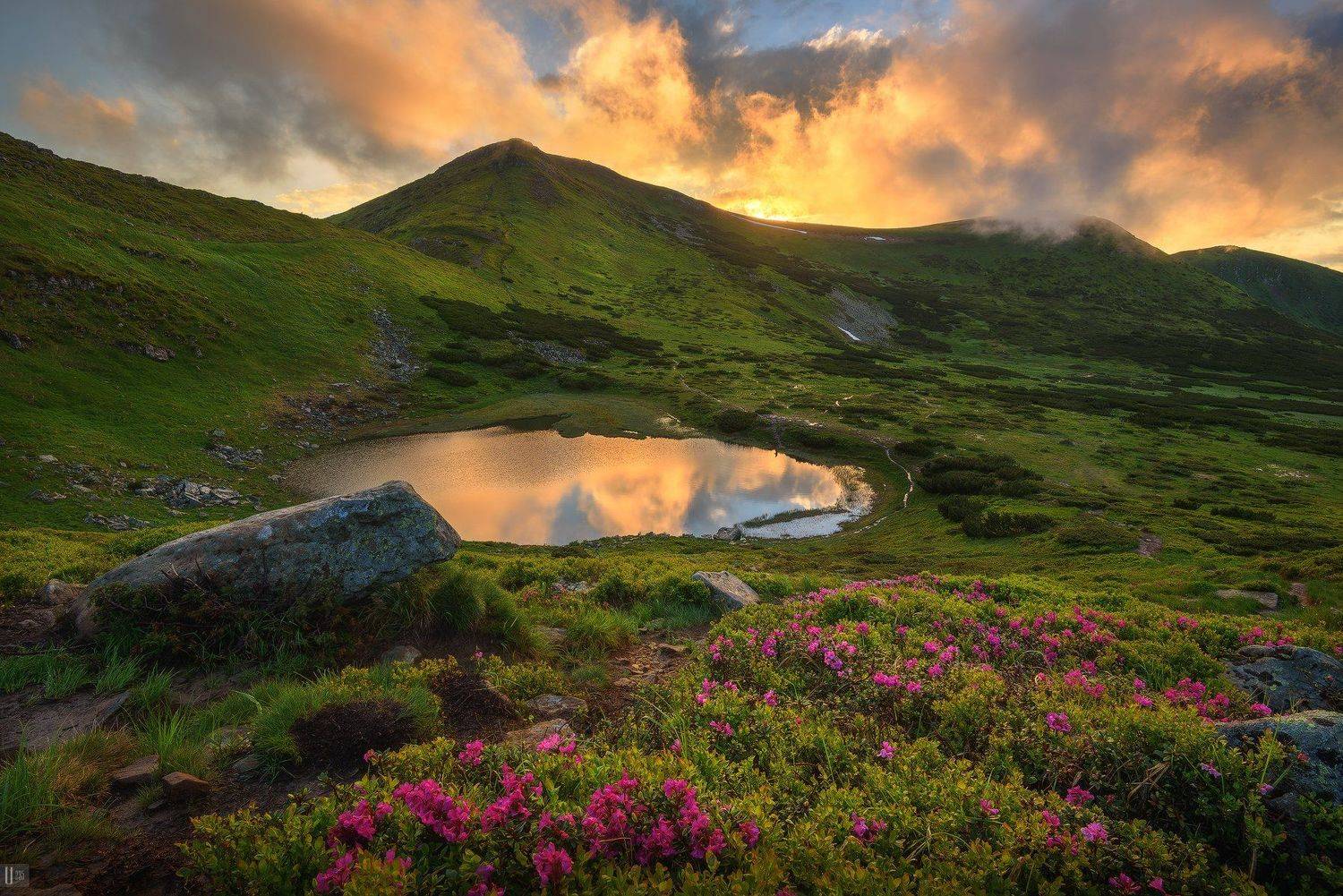 горы, закат, камни, карпаты, небо, облака, озеро, отражение, трава, украина, рододендрон, жереп, несамовитое, U-235