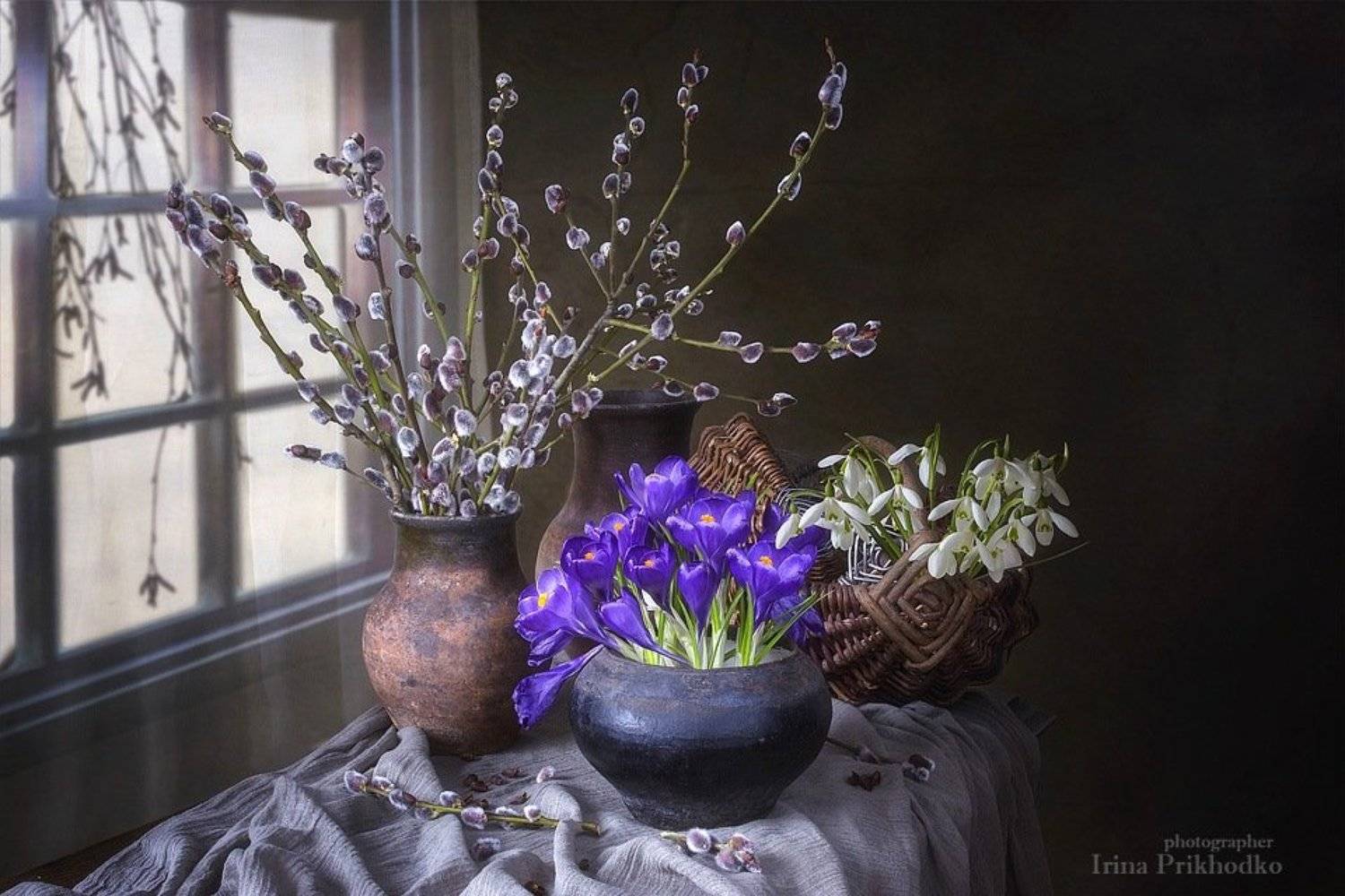 натюрморт, цветочный натюрморт, весенний натюрморт, первоцветы, деревенский интерьер, Ирина Приходько