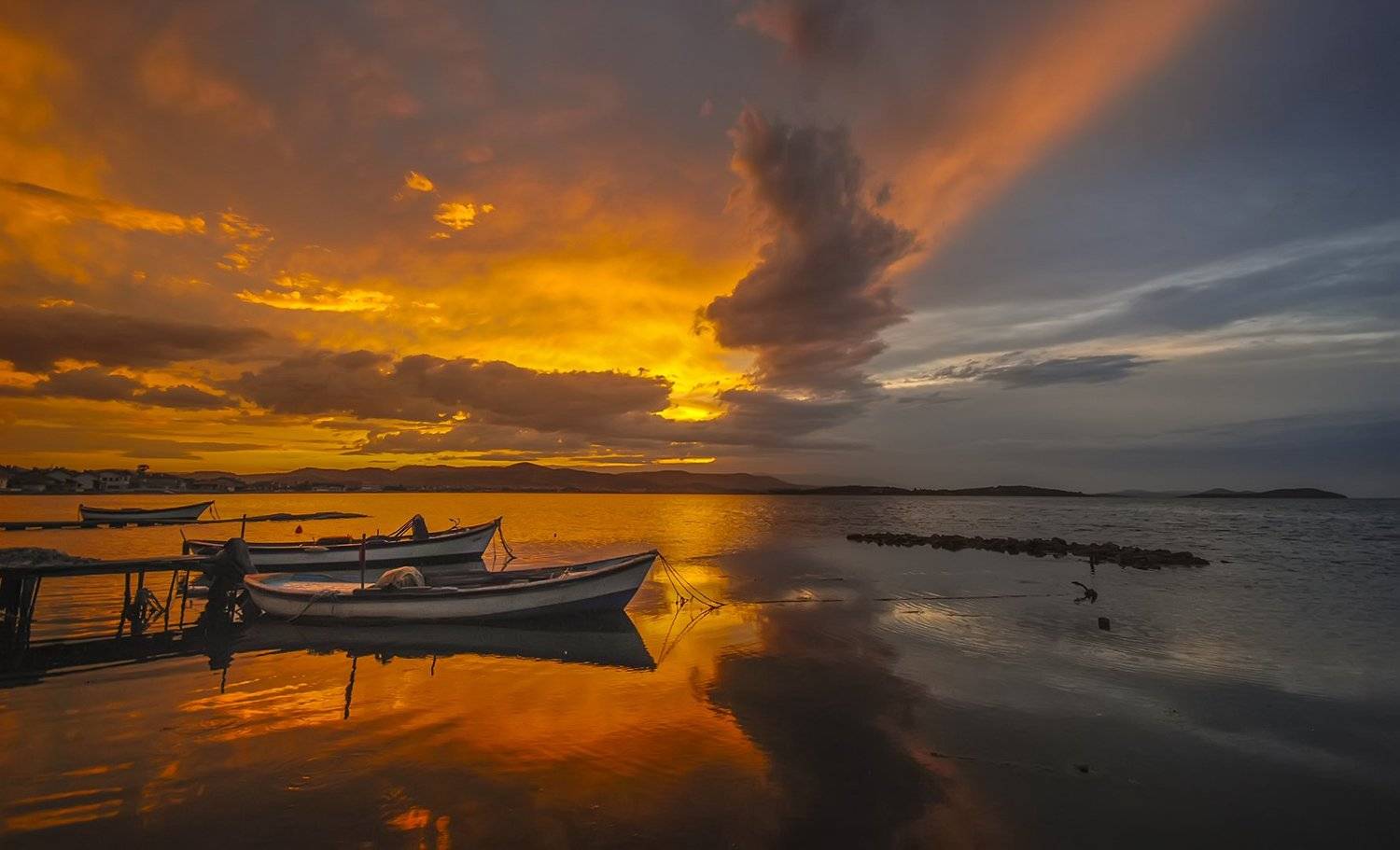 clouds,boats,sea,sun,sunrise,sunset,light,, mehmet enver karanfil