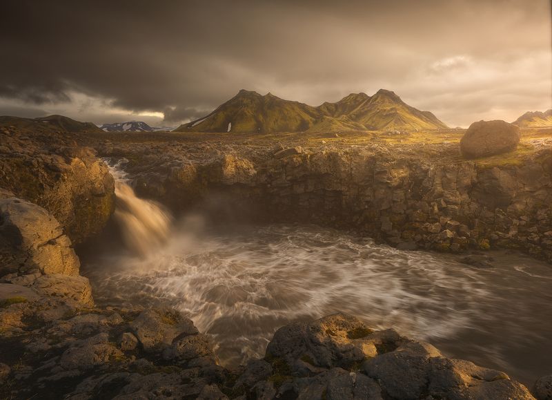 Мягкий свет фото превью