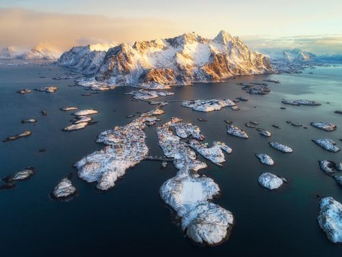 Henningsvær