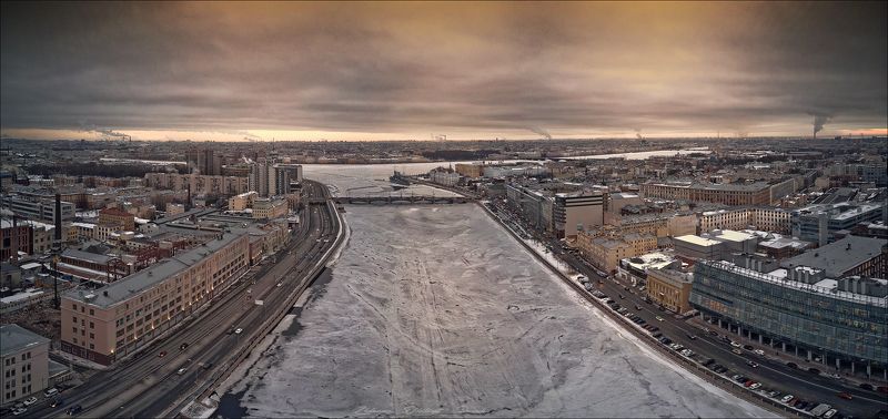 санкт-петербург_нева_аврора_сампсониевский мост_набережные_петроградская сторона Нева. фото превью