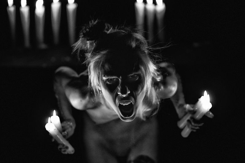 ведьма свечи чб Ведьма фото превью