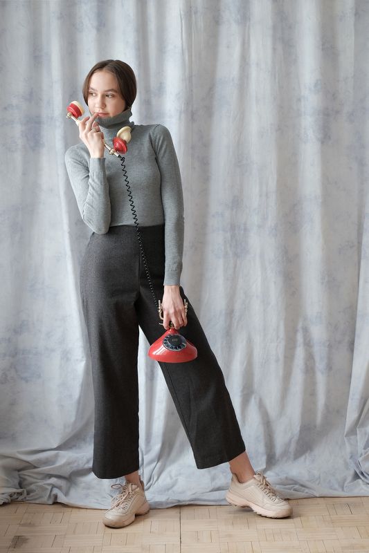 телефон ретро концепт студия свет окно фон Я бы ему позвонила...или нет? фото превью