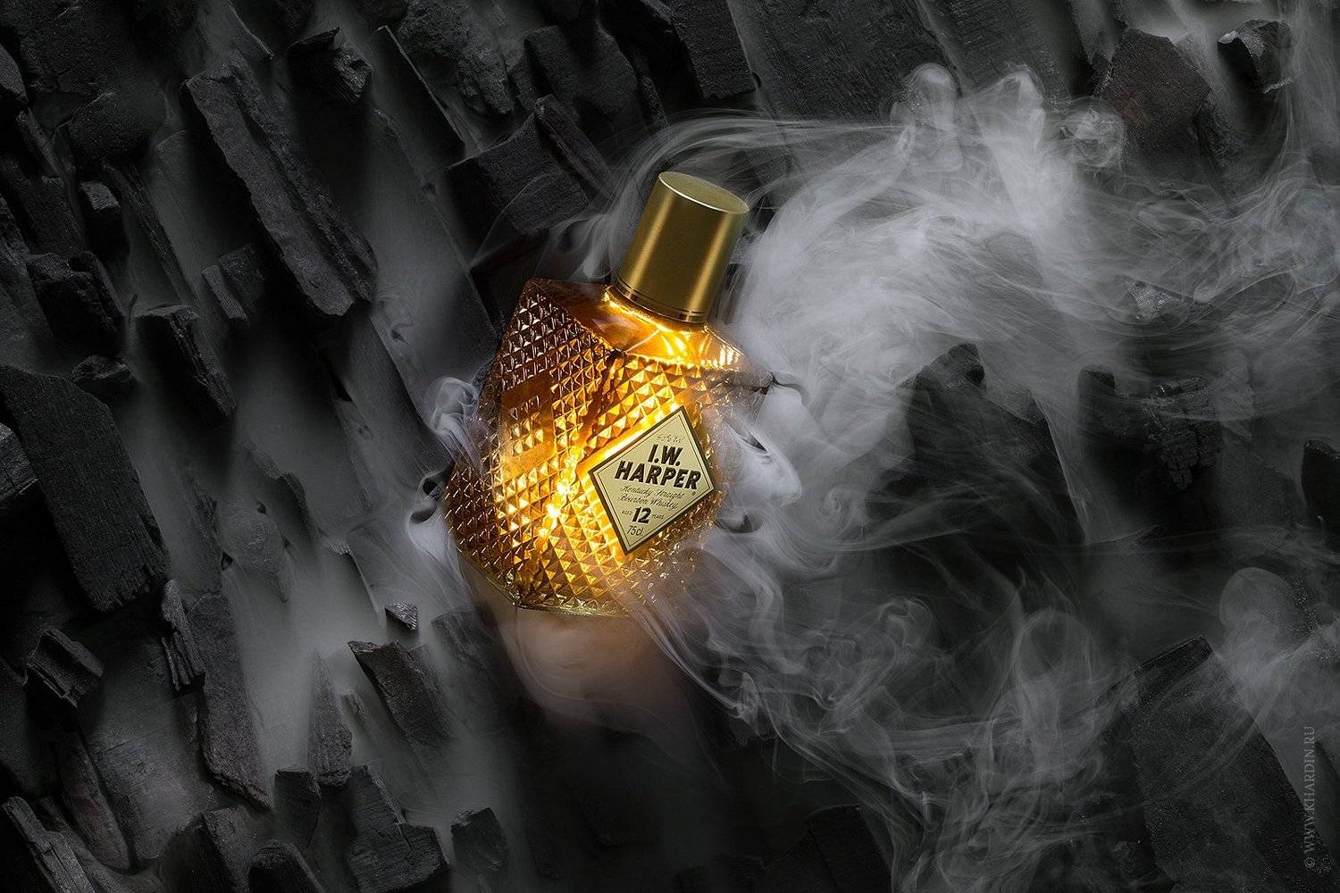 beverage, black, whisky, charcoal, stillife, Alexander Khardin