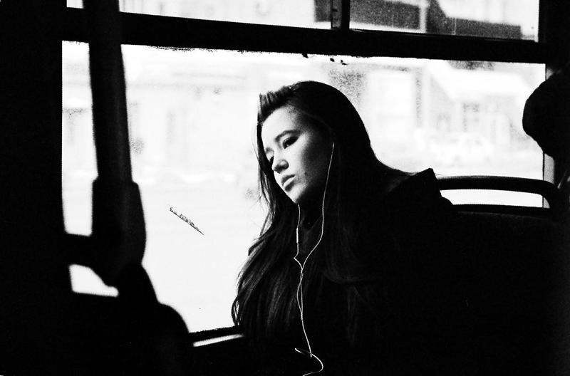 город, улица, человек  песня фото превью