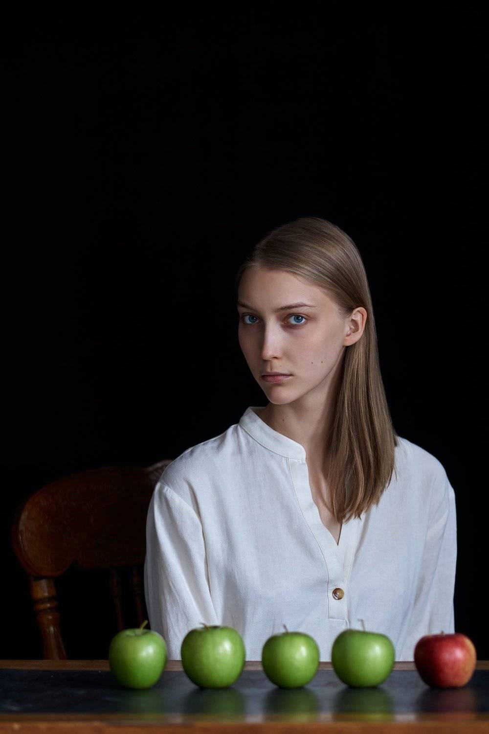 девушка, глаза, портрет, естественный свет, студия, portrait, girl, eyes, studio, sigma, sony, яблоки, apples, Наташа Высоцкая
