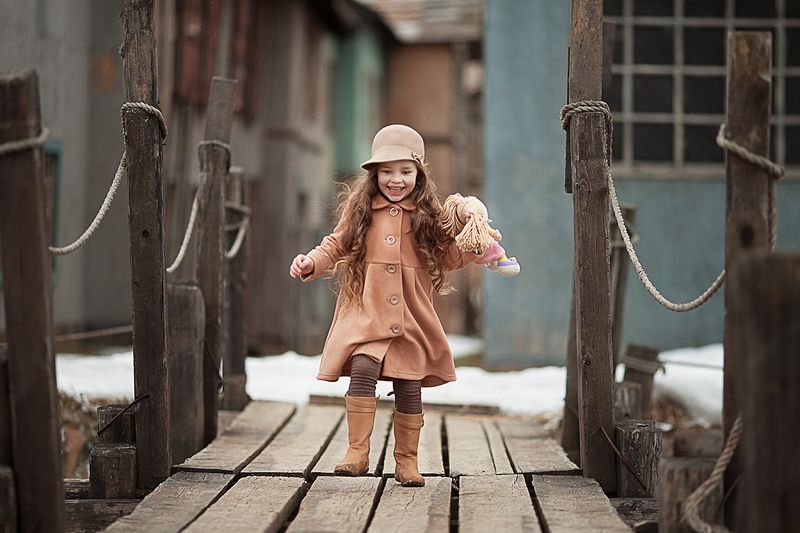 дети; детский портрет; детская фотография; детская фотосессия; зимняя фотосессия; Юная леди фото превью