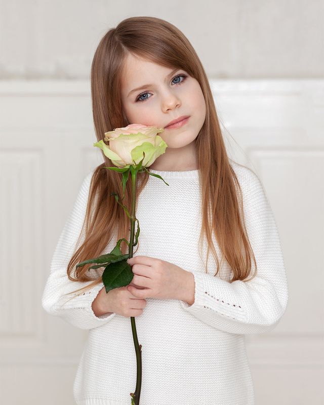 девочка, портрет, фото, фотография, photo Дашенька - нежный цветочек фото превью