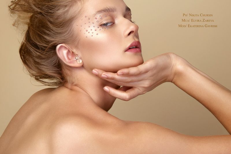 девушка, бежевый, портрет, фэшн Катрин фото превью