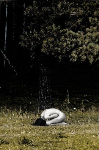 Девушка в шаре