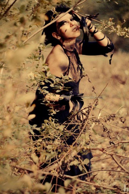 portrait raven фото превью