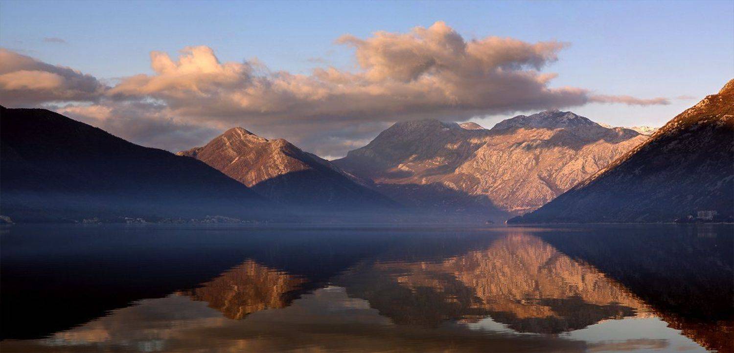 Бухта, Восход, горы, Европа, отражение, панорама, Утро, черногория, Симонян Сергей
