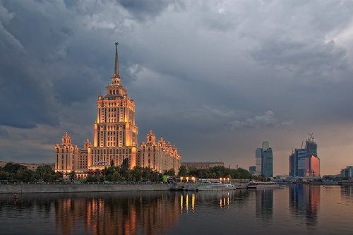 Хмурый вечер