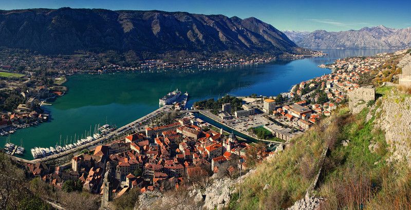 черногория, котор, зима, montenegro Пролетая над Котором фото превью