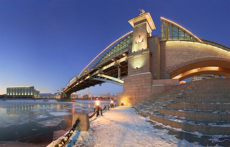 пешеходный, мост, богдана, хмельницкого, мбх, москва Мост Богдана Хмельницкого фото превью