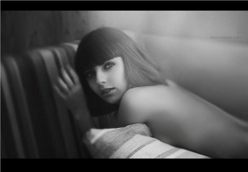 black and white фото превью